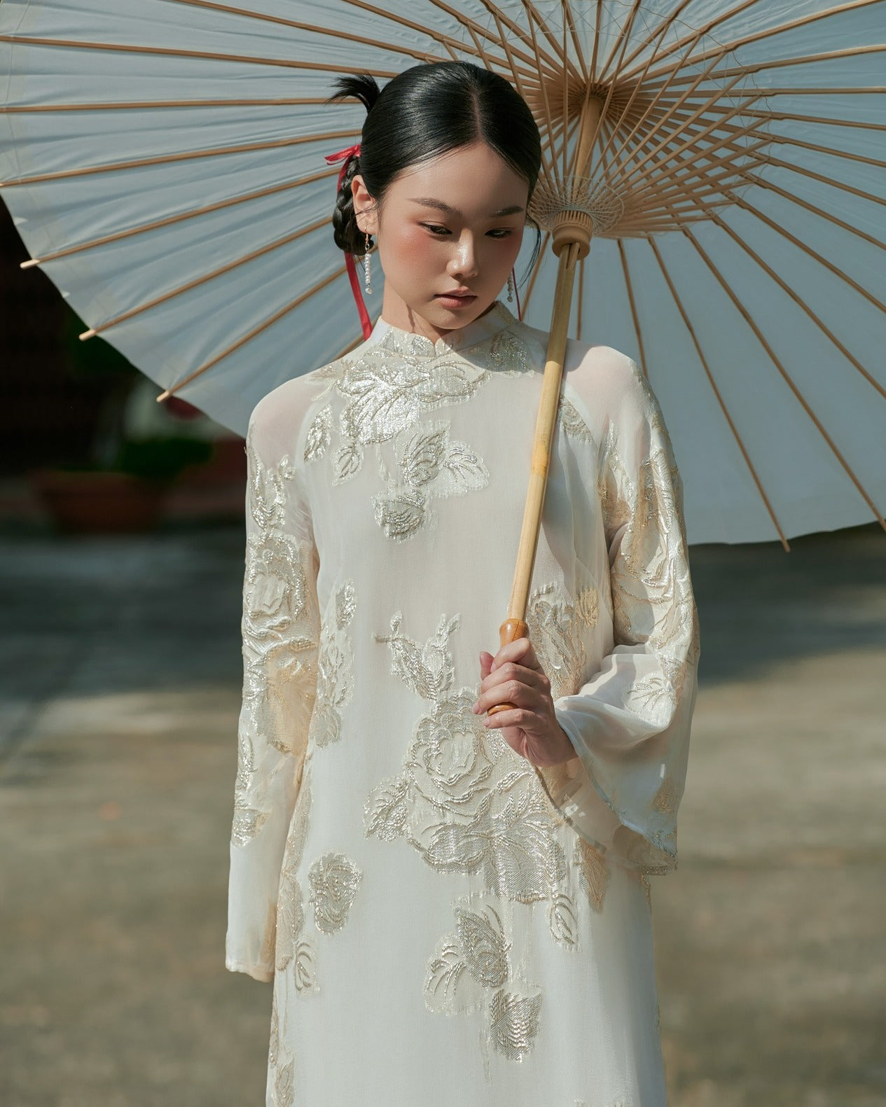 "Giai Nhan" Premium Ao Dai set - Flowery Wormsilk Double Layer in White