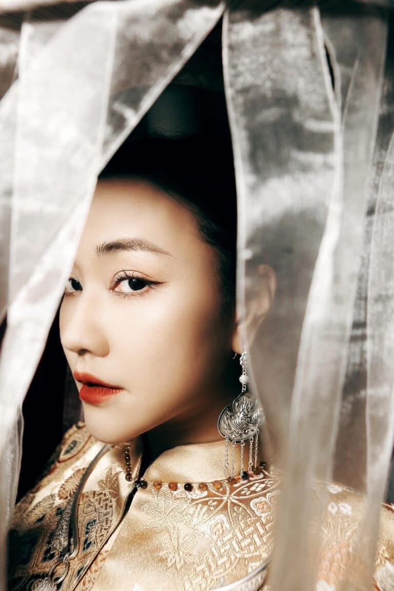 "Vân Long" Earrings – The Imperial Dragon’s Whisper