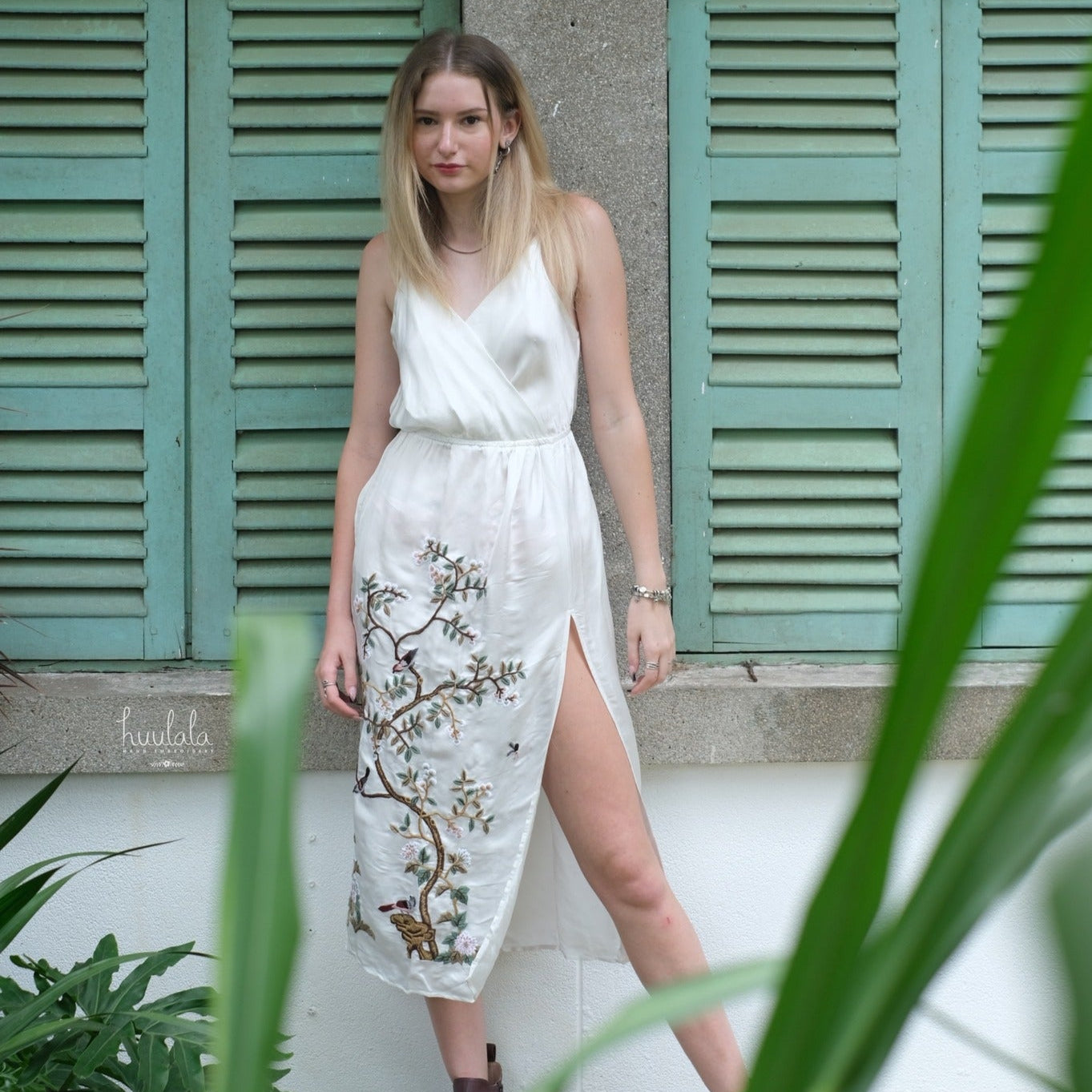 "Morning Dew" Vietnamese silk dress by Huulala, red floral embroidery, artisan-crafted.