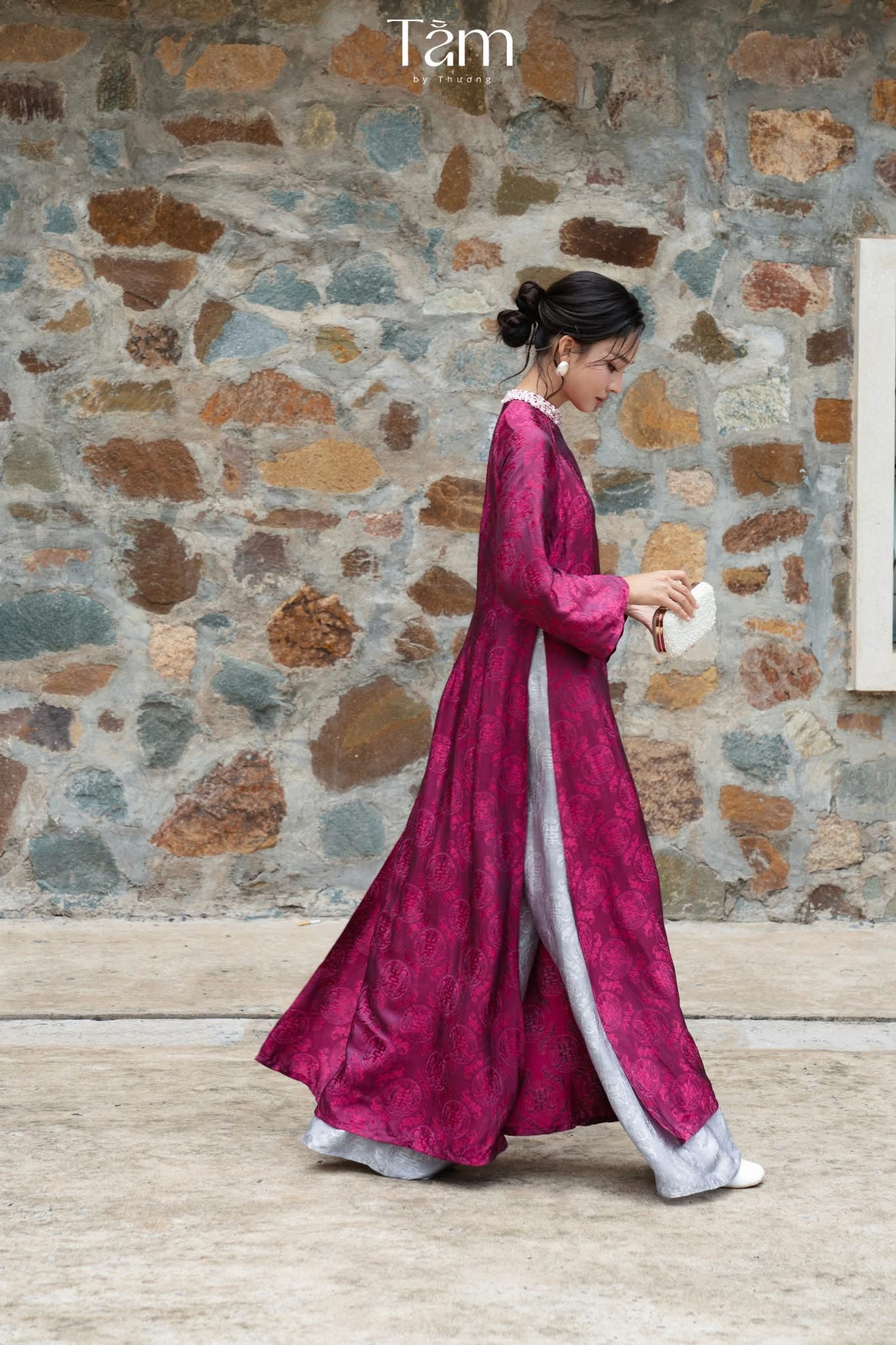 Dao Đài - Wormsilk Modern Ao Dai Set with beaded Collar in Deep Magenta - side profile by Tam