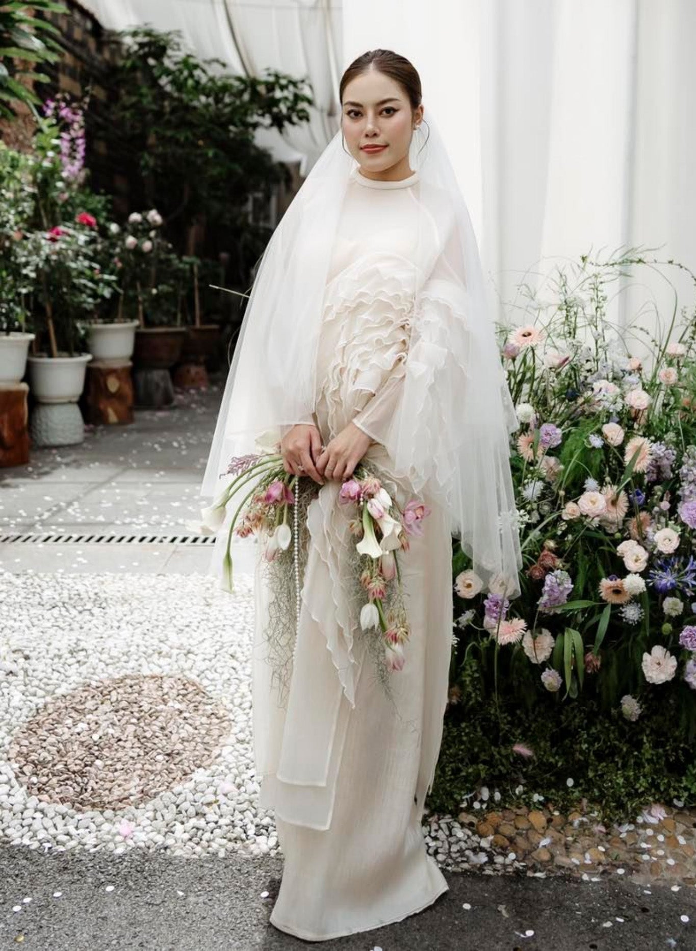 "Golden Splendor" Ao Dai by Das Levine: Red and gold silk with modern floral pattern, traditional Vietnamese dress.