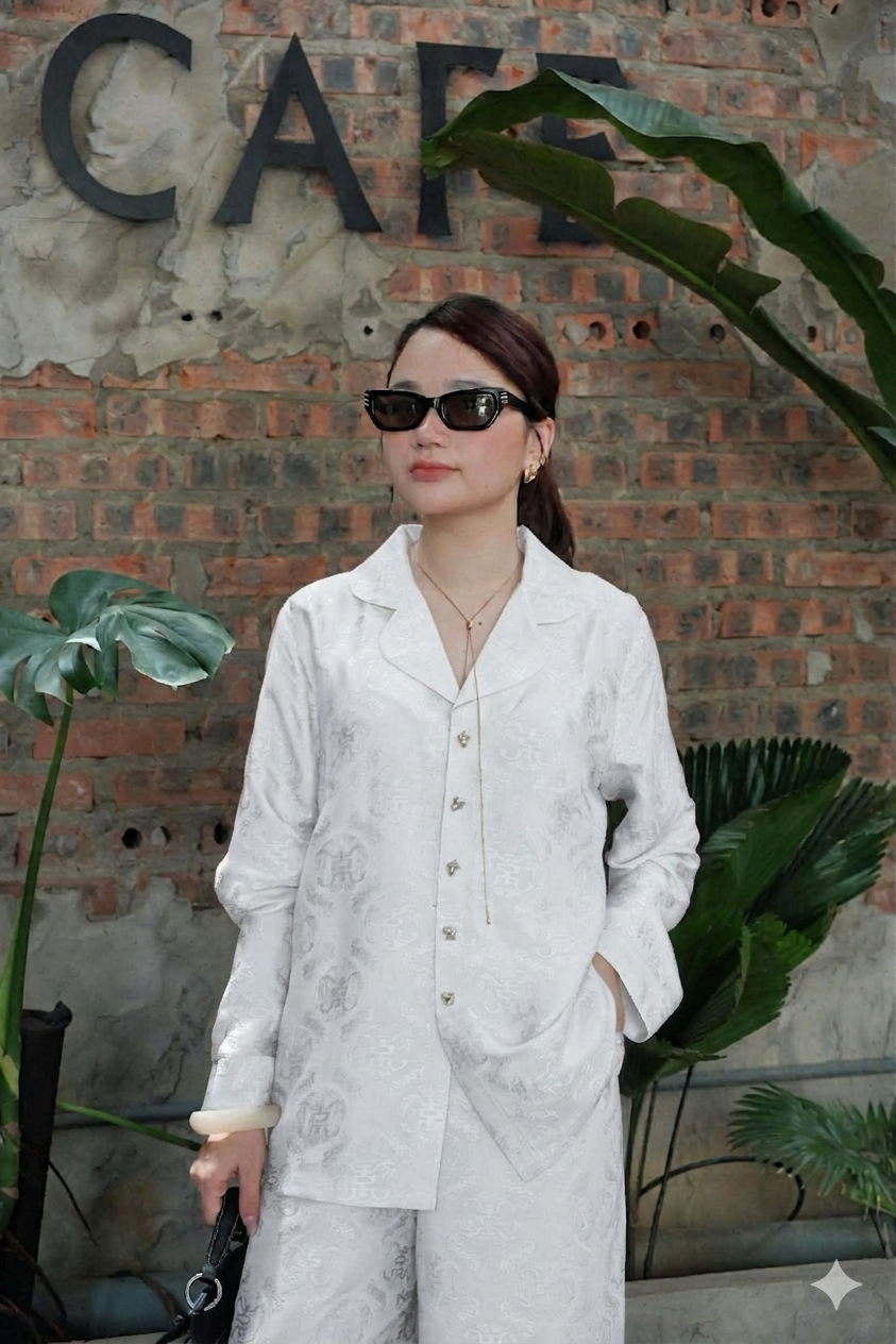 Yen Modernized Pajamas Set - Wormsilk in Ivory White - front view by huyen thai - Ao Ngan