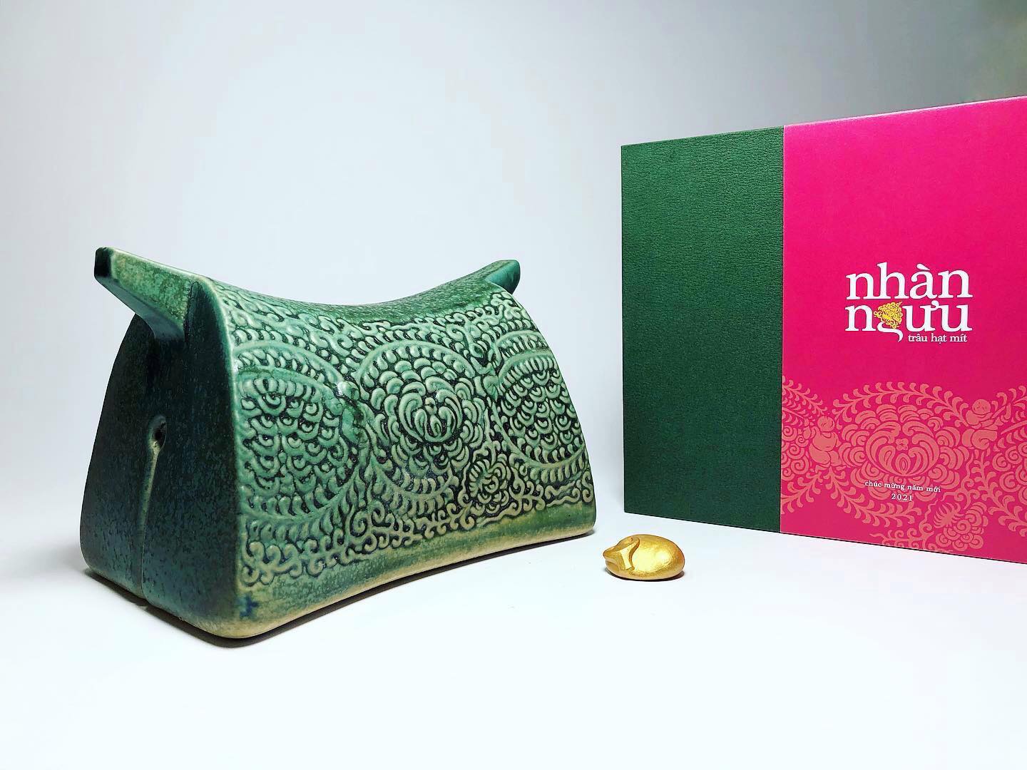 Vietnamese Lacquer - “Nhàn Ngưu” – Tranquil Buffalo Lacquer Sculpture - front view in green by Lam Phong Pottery