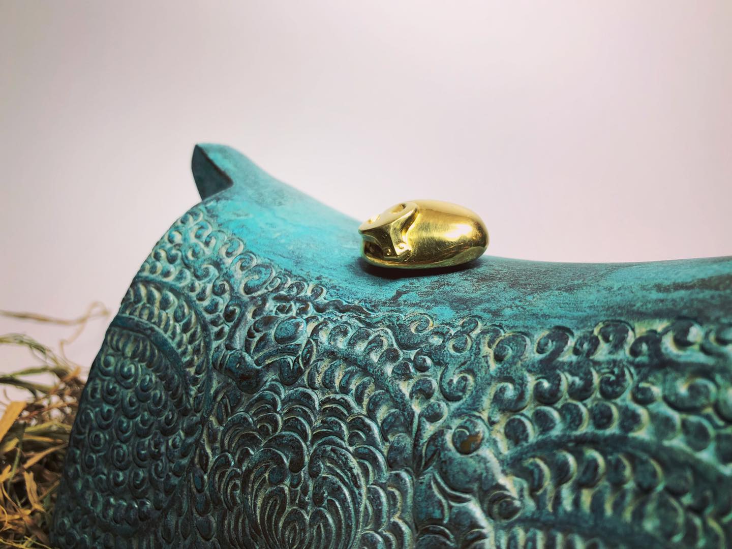 Vietnamese Lacquer - “Nhàn Ngưu” – Tranquil Buffalo Lacquer Sculpture - detail close-up in blue-green by Lam Phong Pottery
