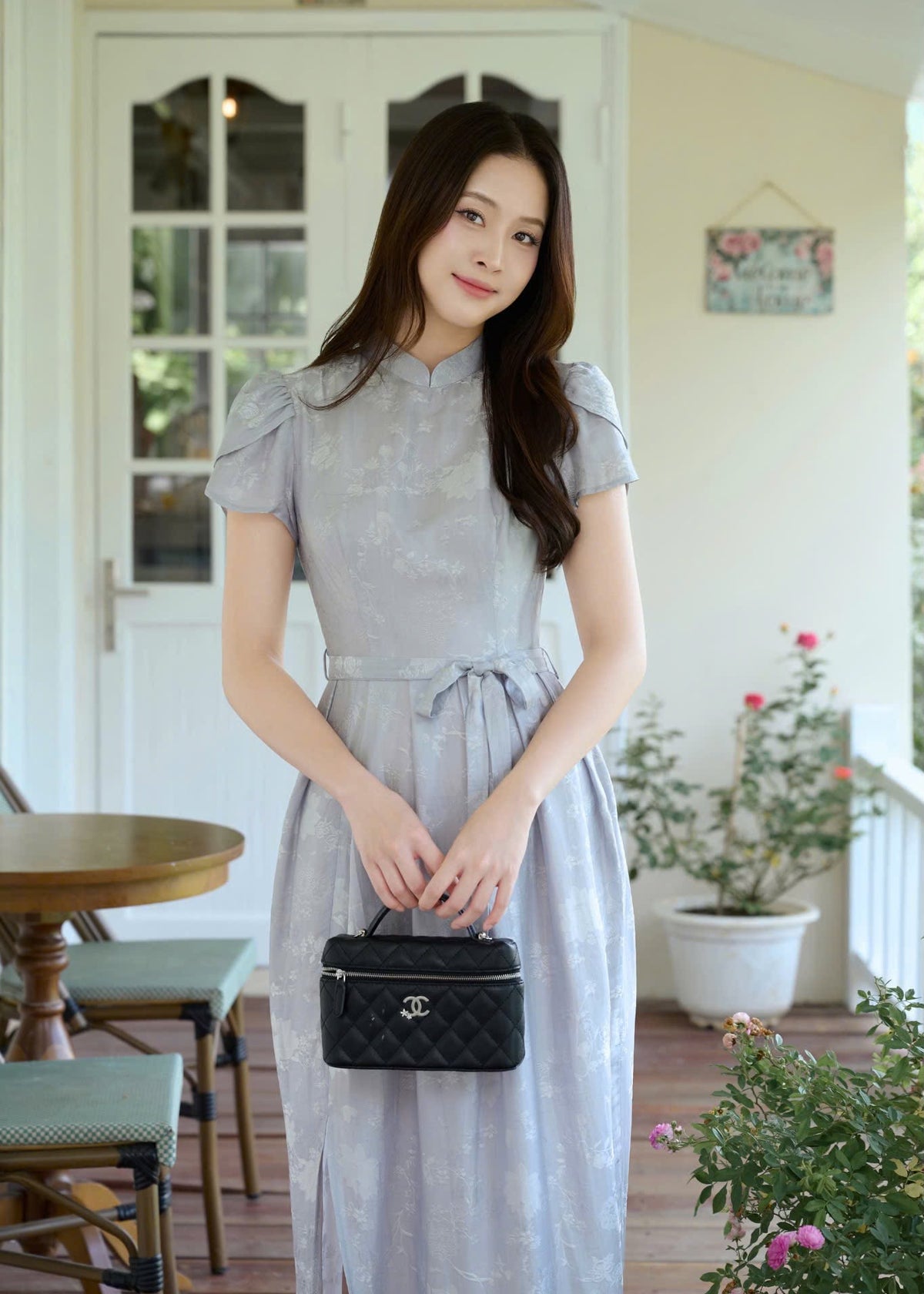 “Celeste” Short-sleeve Dress – Lotus Jacquard womsilk Dress in Moonlight Silver