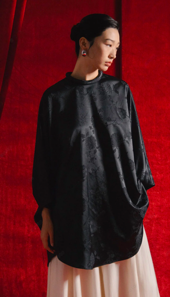 Black jacquard silk tunic top with floral pattern and round neckline by Hy Phuong - Bich Tam Set