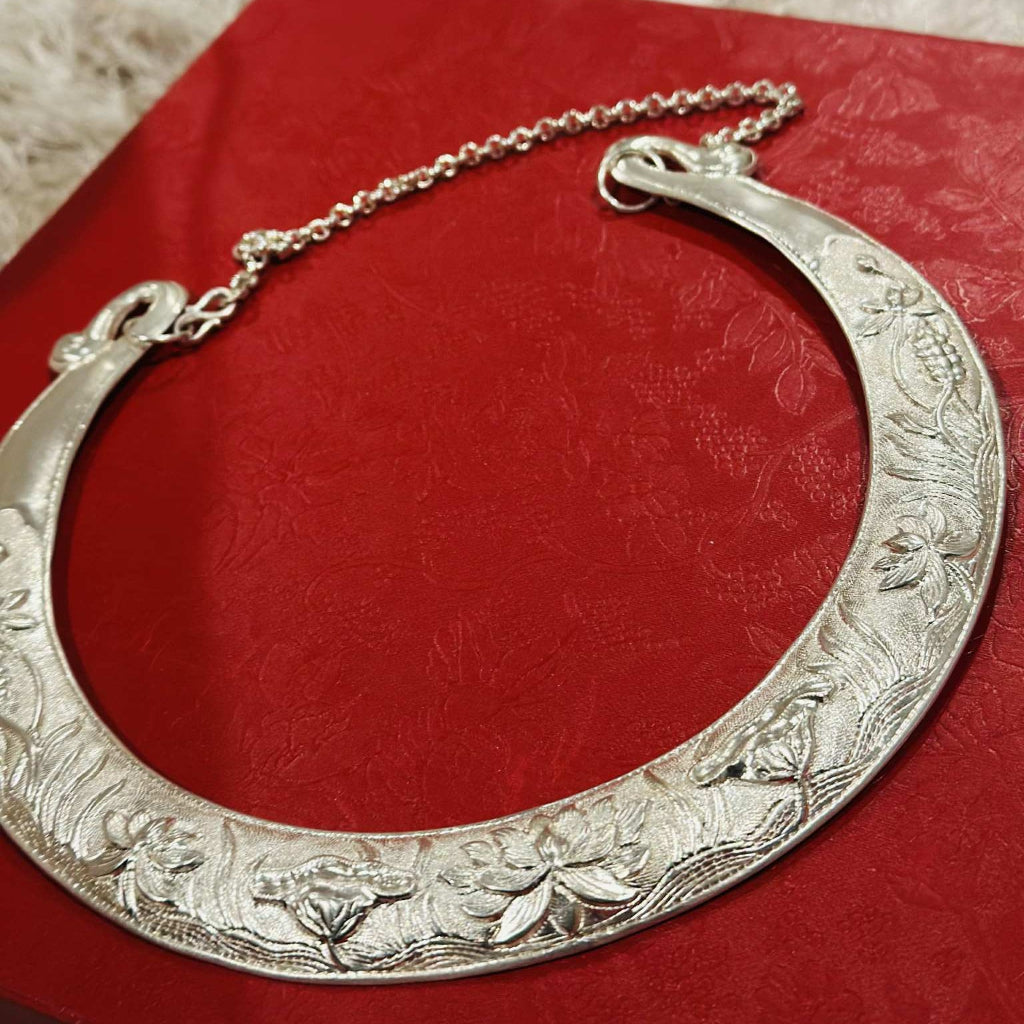 Vietnamese Silver - Lien Hoa – Flat Collar Necklace in Fine Silver - flat lay display in silver by HI de Maison