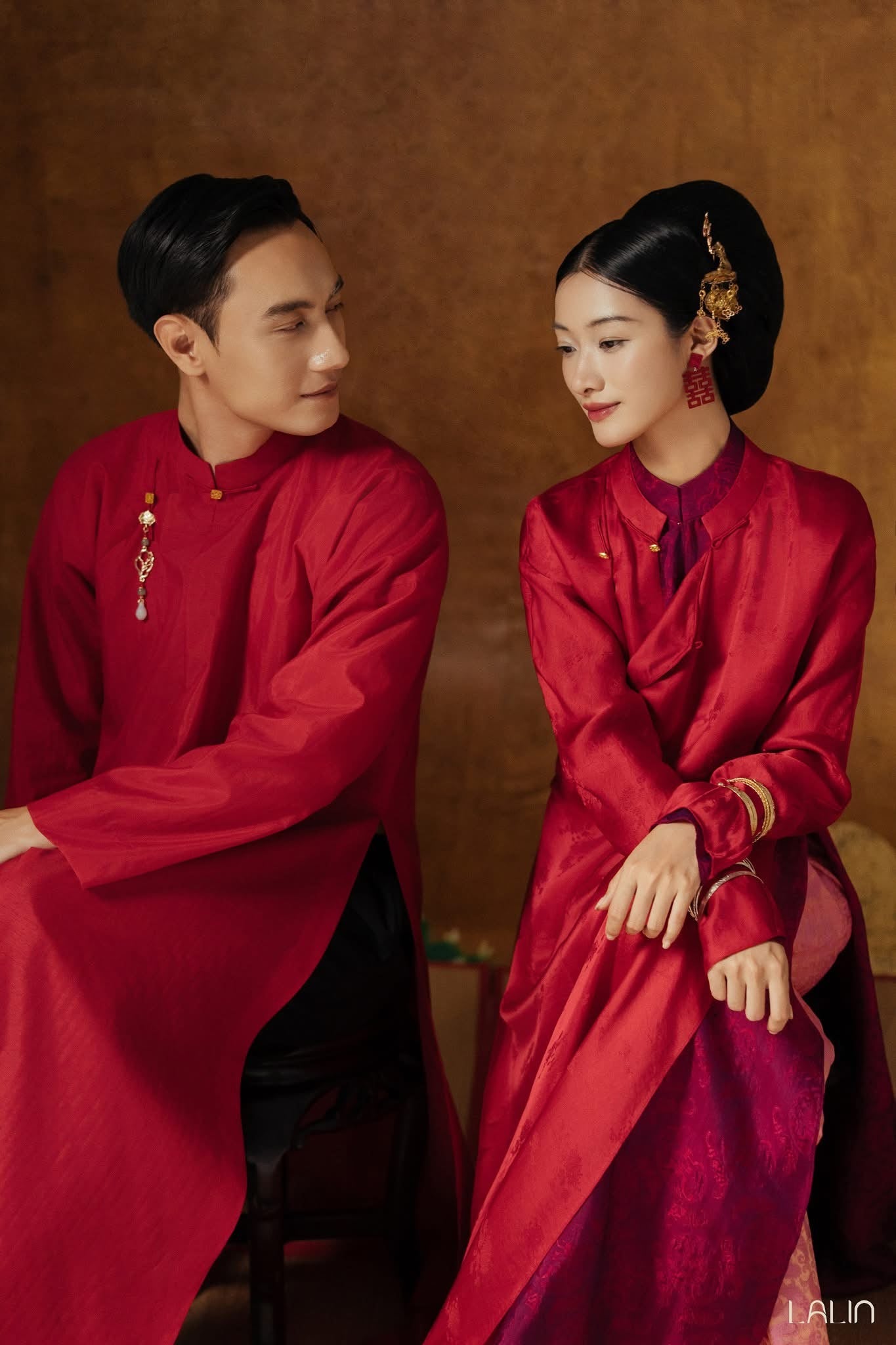 Thy Giao Ao-dai Set – Luxury Double-layer Hand-Embroidered WormSilk in Crimsom [Wedding Collection] by Lalin - close-up of premium silk fabric and artisan craftsmanship, premium Vietnamese silk clothing