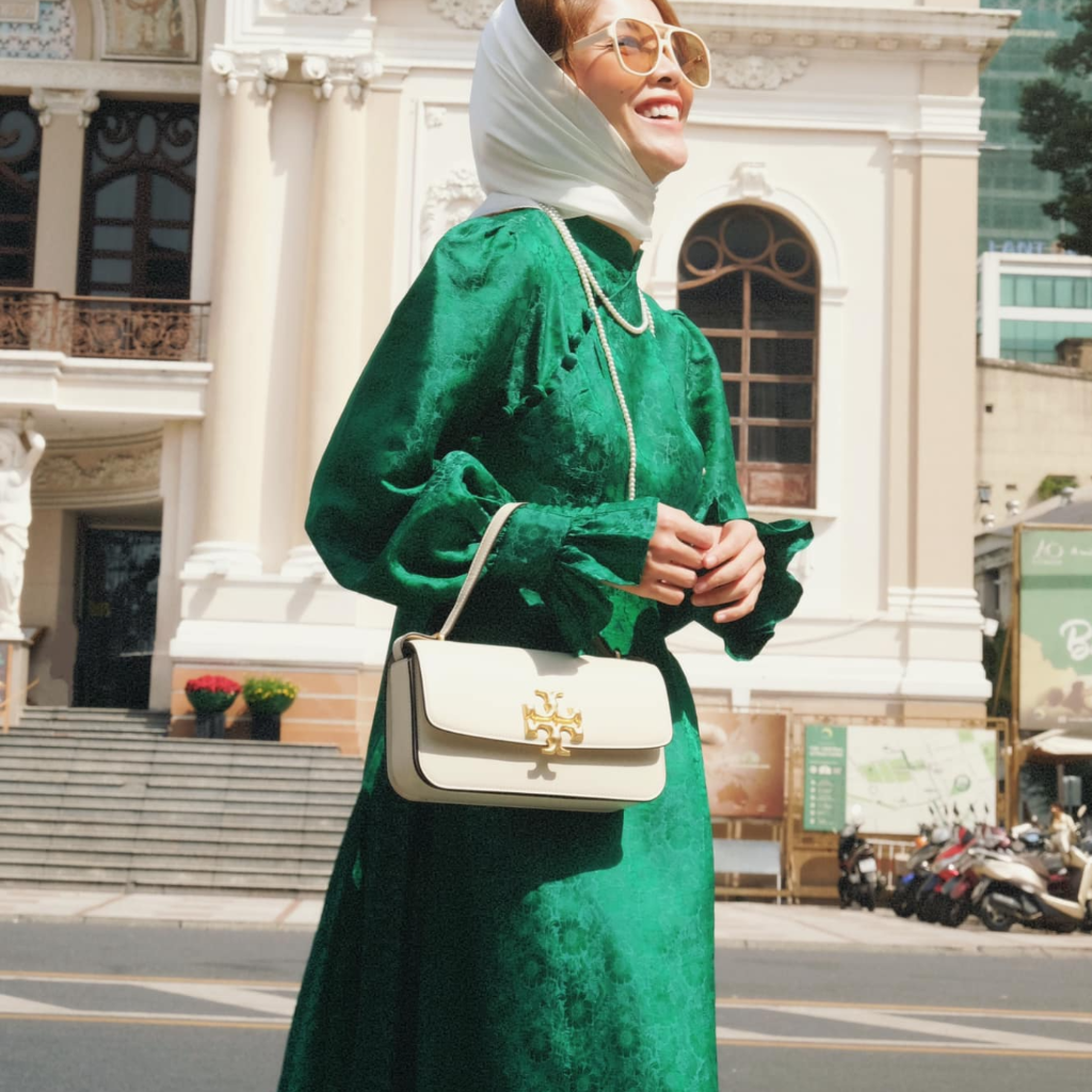 Tang Bong" Ao Dai Set - 100% Wormsilk in Green with Puff Sleeve - View 7 - Premium Vietnamese Fashion