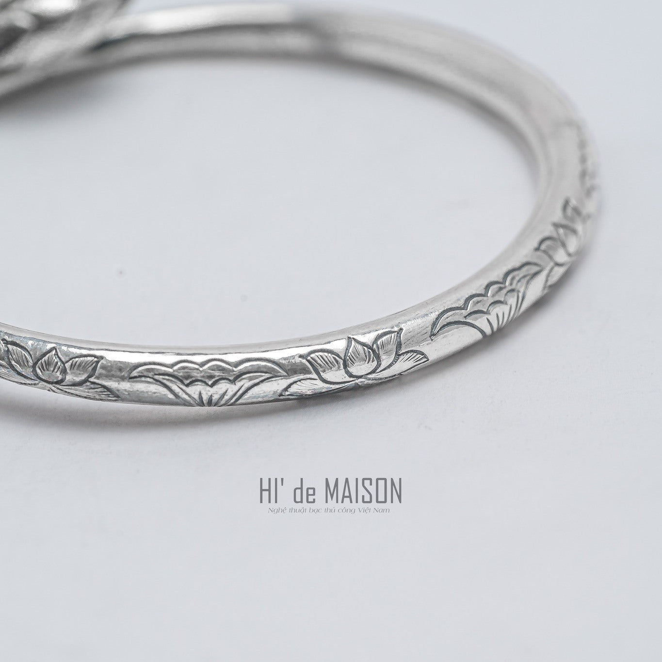 Vietnamese Silver - Hạ Liên – Fine Silver Lotus Bud Bangle - detail close-up in silver by HI de Maison