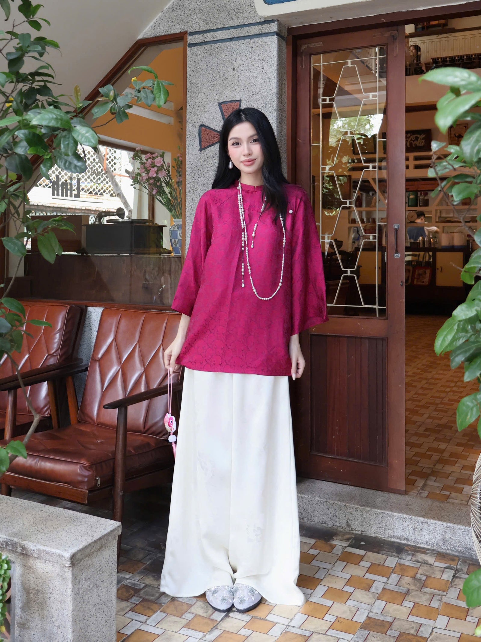 "Tra My" - Mandarin-neck Top - Natural wormsilk in Deep Magenta