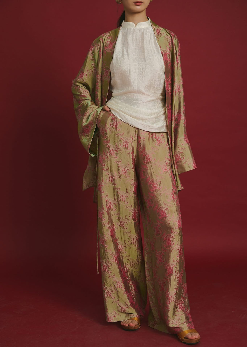 (Copy) Luc Thuy Tien Set - Wormsilk Mandarin-neck Ensemble in Jade Green - front view by Hy Phuong
