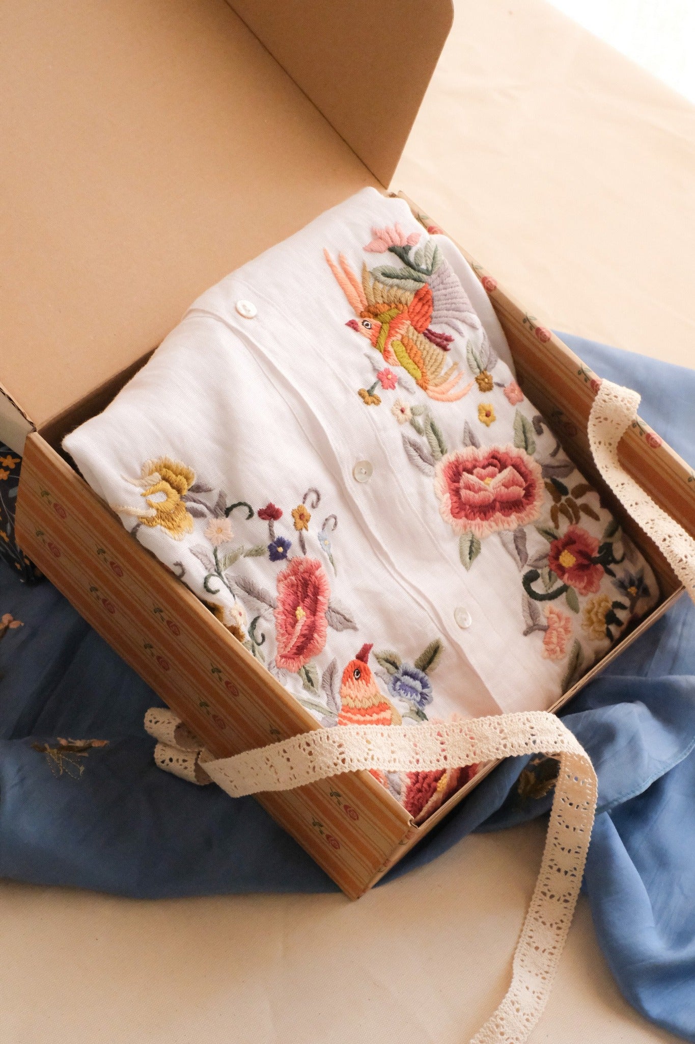 Vietnamese Embroidery - Zoya - Embroidered Linen shirt in White (Pink tone embroidery) - detail close-up in white by Huulala