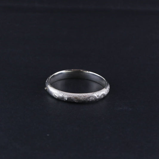 Long Ẩn Bangle – The Hidden Dragon Bangle