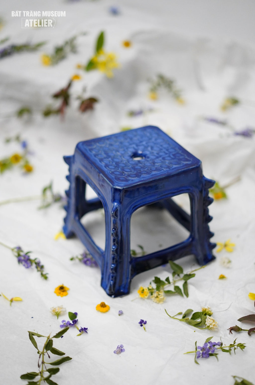 Bat Trang Ceramics -  Dragon Street Ceramic Stool in Cobalt