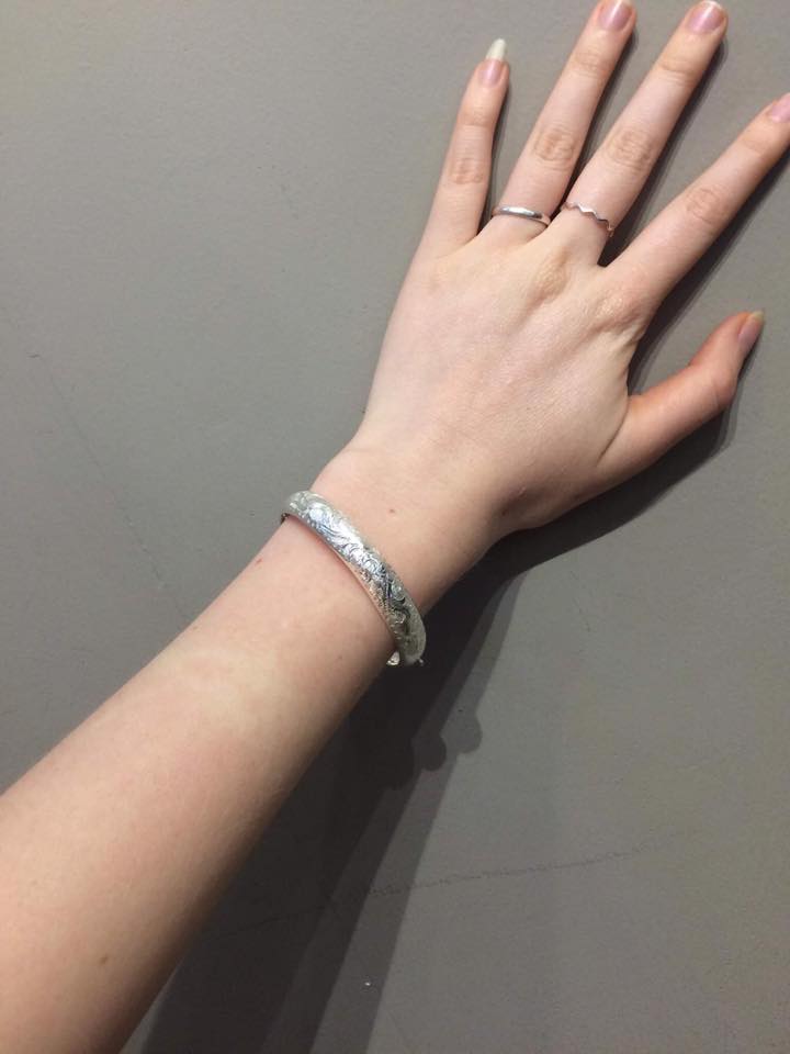 Long Ẩn Bangle – The Hidden Dragon Bangle - side profile in silver by HI de Maison