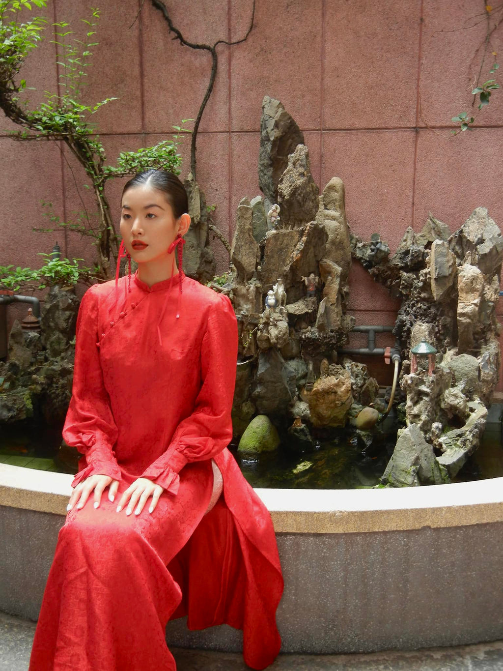 "Red Tang Bong Ao Dai set by SY Design, 100% wormsilk with puff sleeves, traditional Vietnamese dress with floral jacquard pattern."