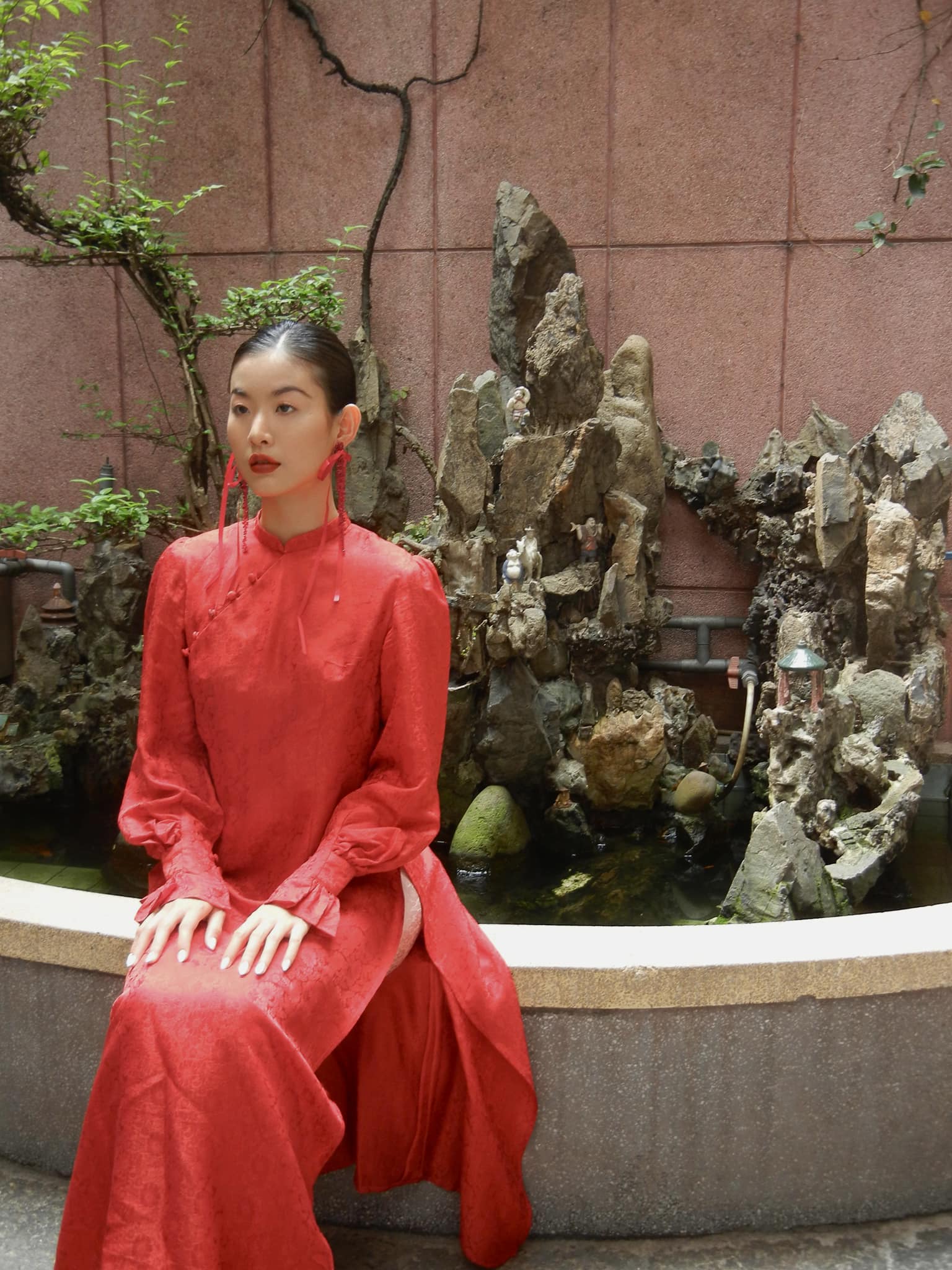 "Red Tang Bong Ao Dai set by SY Design, 100% wormsilk with puff sleeves, traditional Vietnamese dress with floral jacquard pattern."