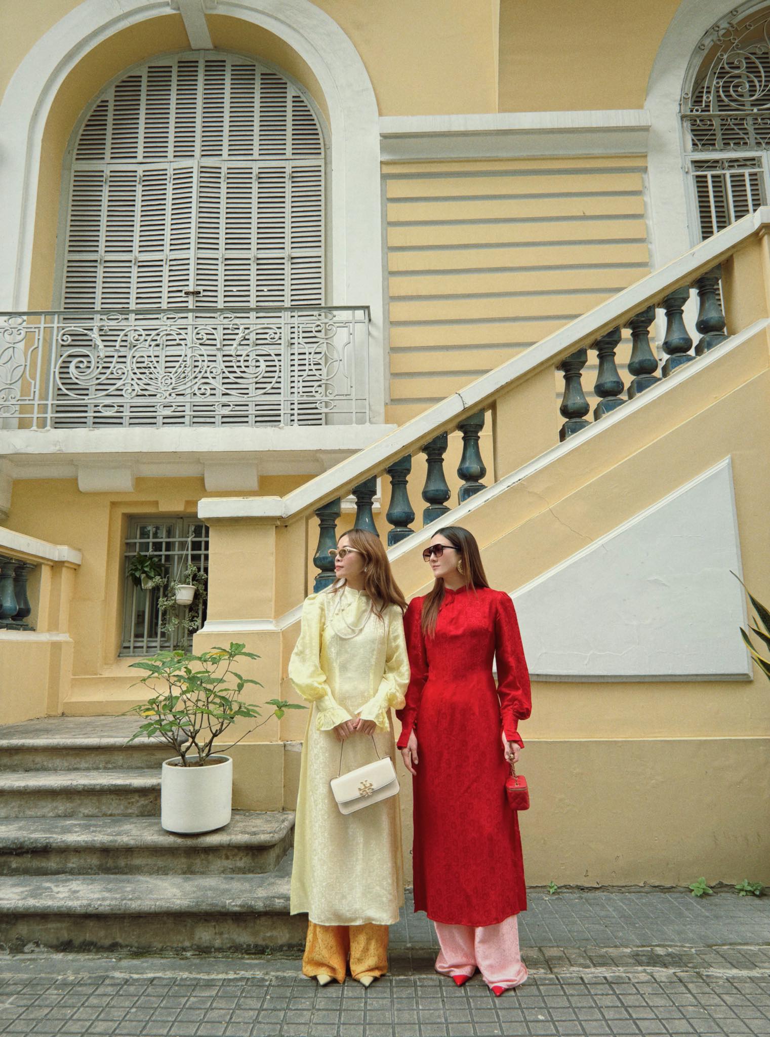 "Red Tang Bong Ao Dai set by SY Design, 100% silk with puff sleeves, traditional Vietnamese dress with floral jacquard pattern."
