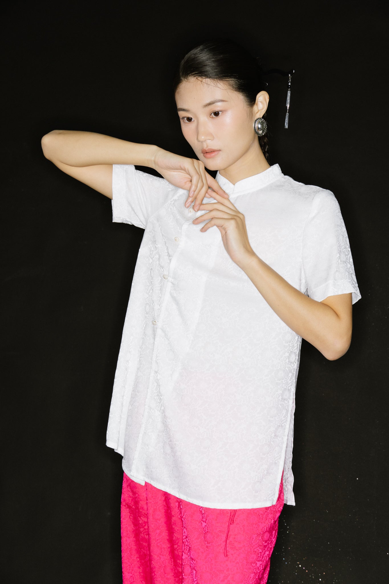 "Tinh Duyen Set - White Mandarin Silk Top & Fuschia Wide-leg Pants, Floral Jacquard, Vietnamese Fashion"