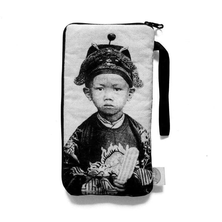"Empereur D'Annam small pouch with black and white Vietnamese cultural design by Bat-trang"