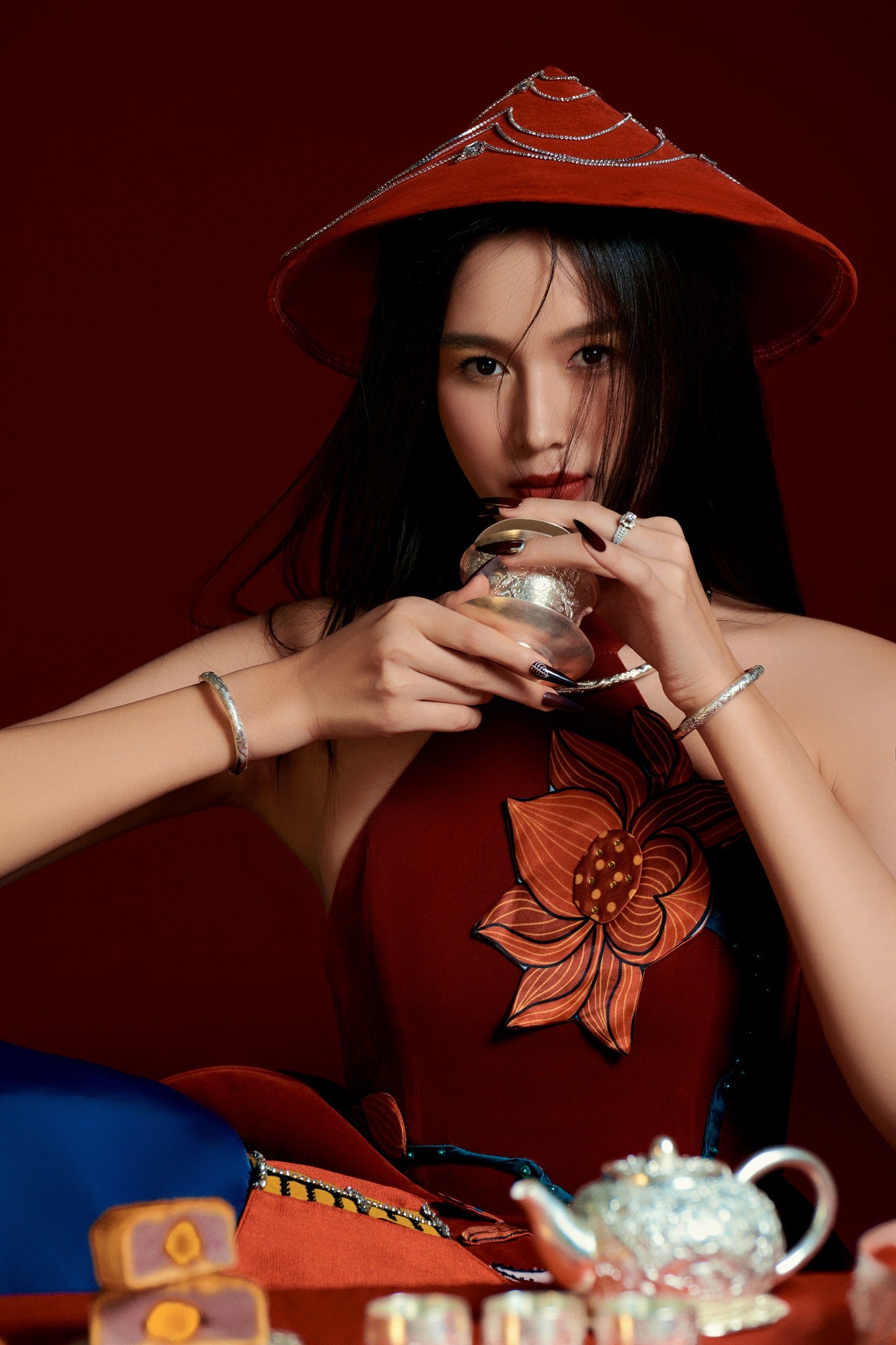 Vietnamese Ao Dai - Linh Văn – Hollow Bangle in Lotus or Dragon Pattern - front view in velvet in red by HI de Maison