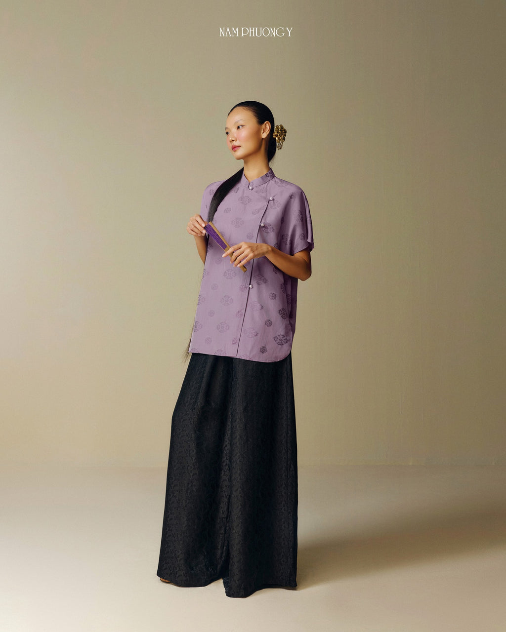 "Tu La - Premium Wormsilk Set in Imperial Lilac, Vietnamese dress, silk jacquard, modern pattern"