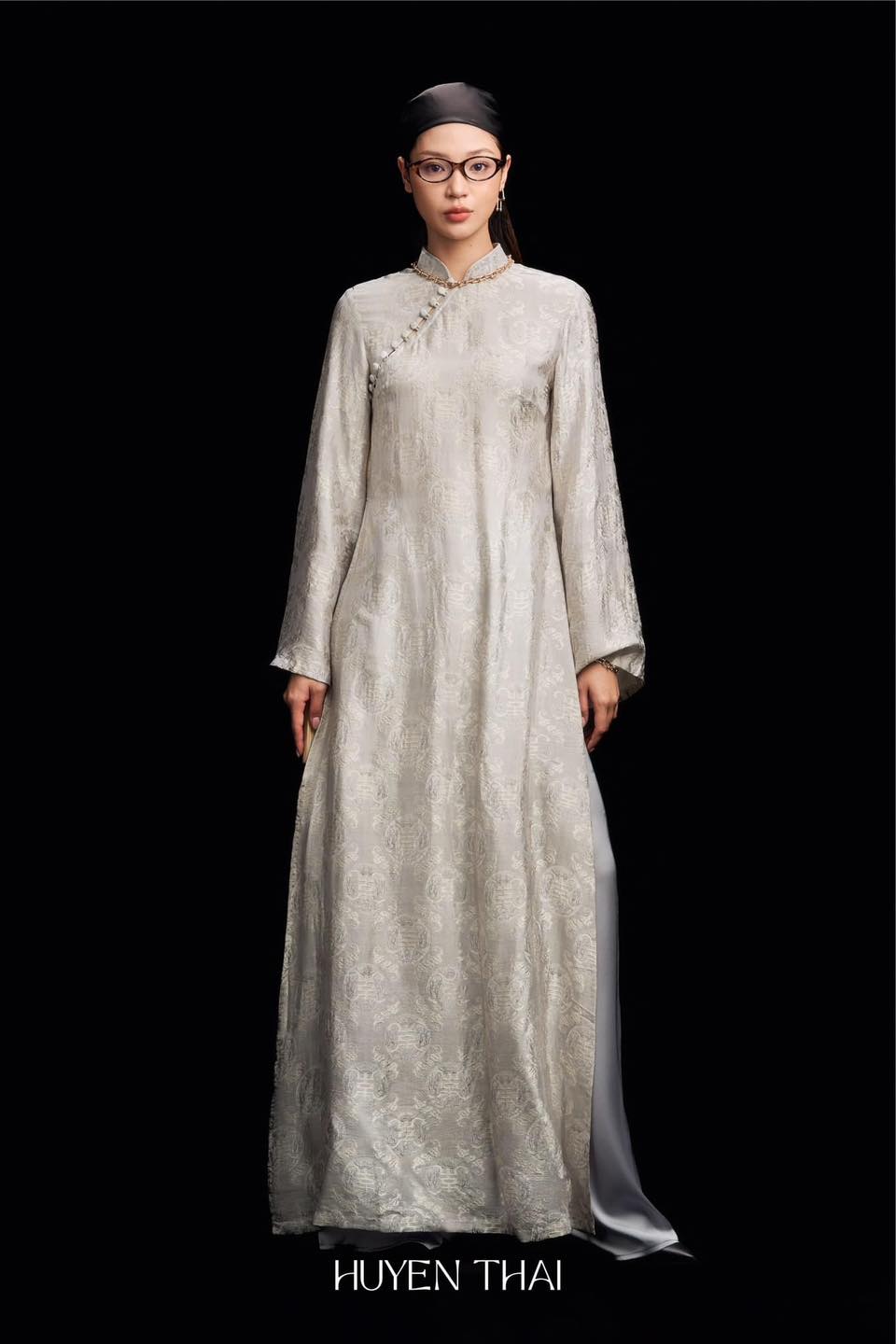 Vietnamese Ao Dai - “Bạch Ngọc” - Wormsilk Ao Dai Set in Ivory Grey - front view in silver by Huyen Collection