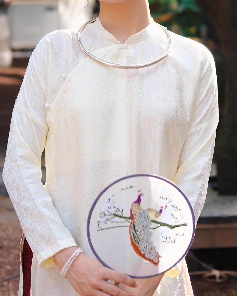 Ngu Than Ao Dai set - Chrysanthemum pattern Silk in Cream [Traditional cut] - front view by Moc