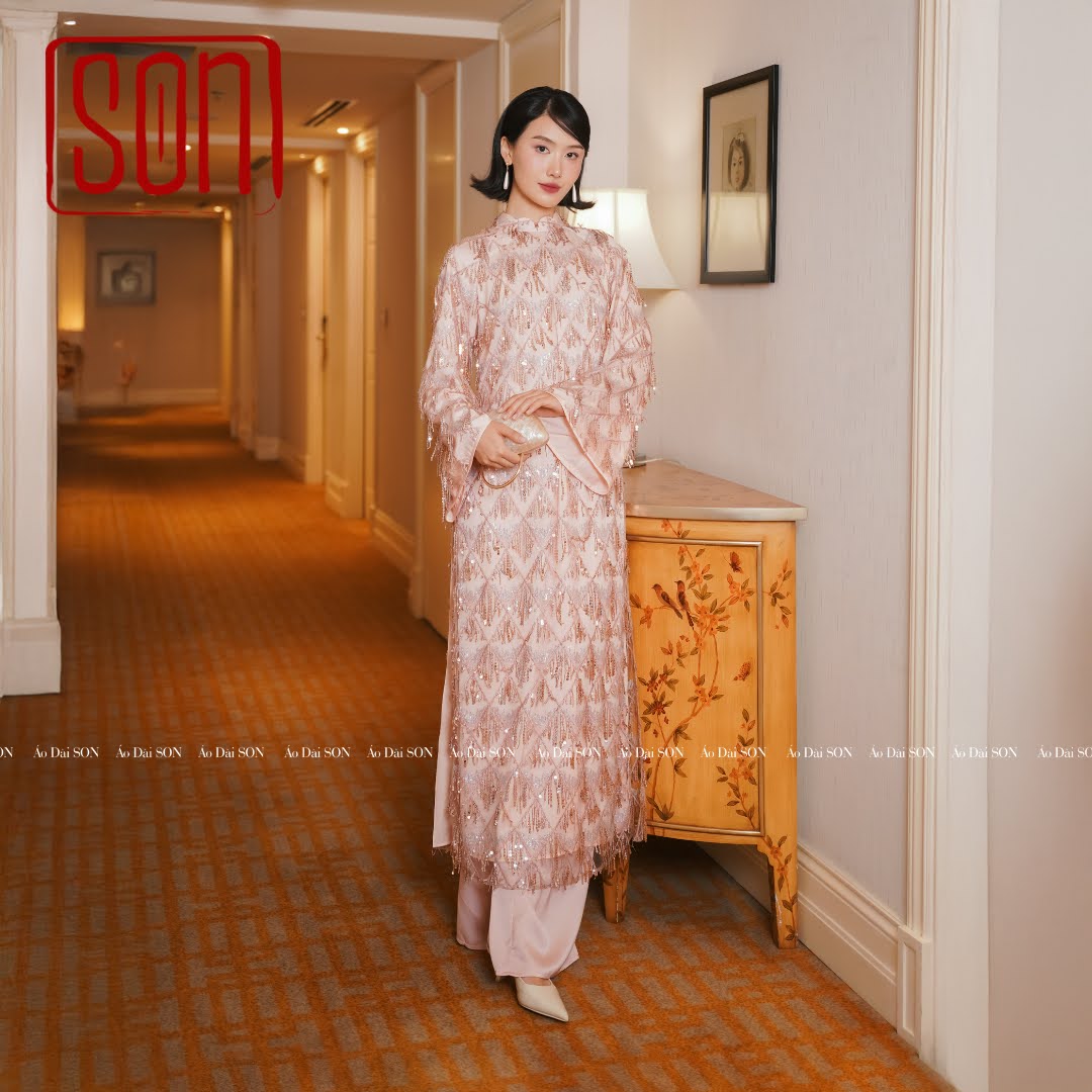 "Thuoc Son sequined Ao Dai set in blush pink silk, traditional Vietnamese wedding dress by SON"