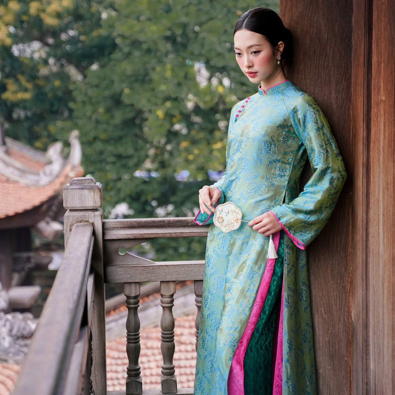 Vietnamese Ao Dai - Ngu Phuc - Wormsilk Modern Ao Dai Set with beaded button - front view in green by Tam