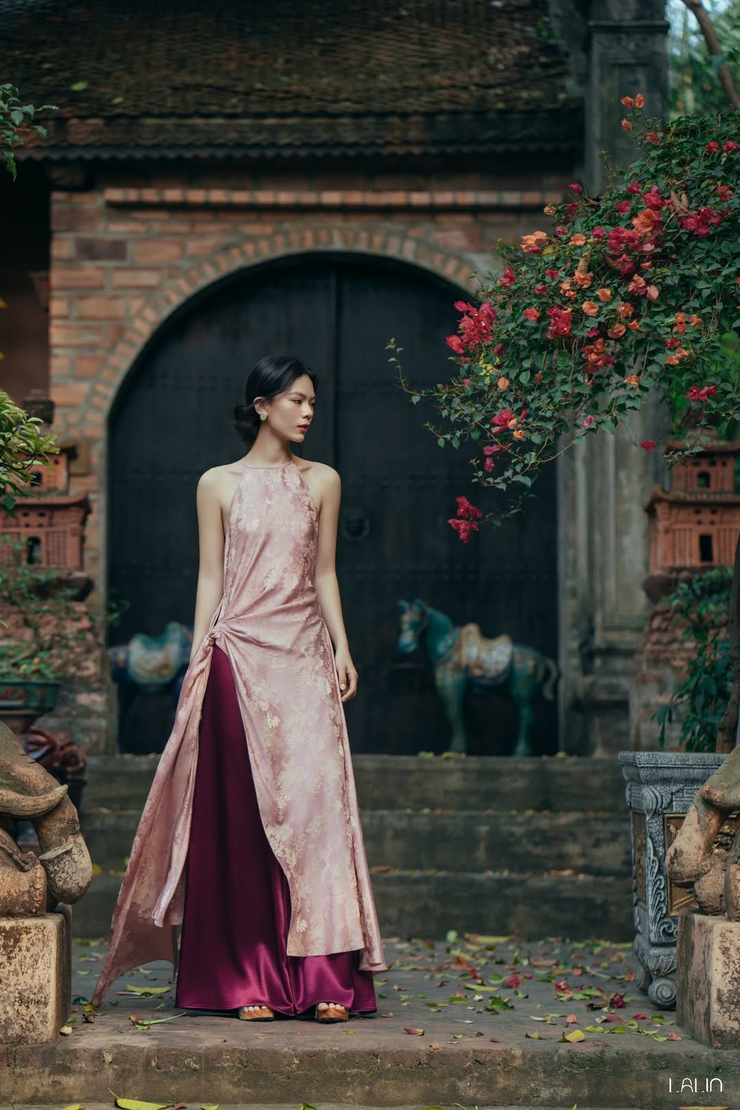 “Hiên Vỹ” Tunic Set – Hangzhou Silk Tunic Set in Dusklight Orchid