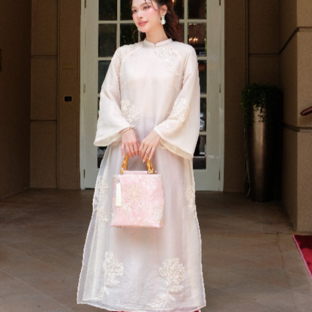 Tú Trúc" – Silk Brocade Handbag with Bamboo Handle - View 3 - Premium Vietnamese Fashion