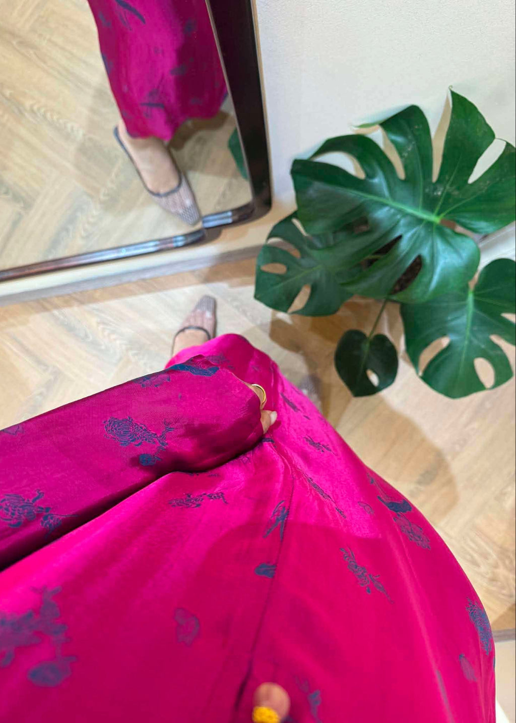 “Tu Nghi” Dress – Reversed Wormsilk Satin in Fuchsia