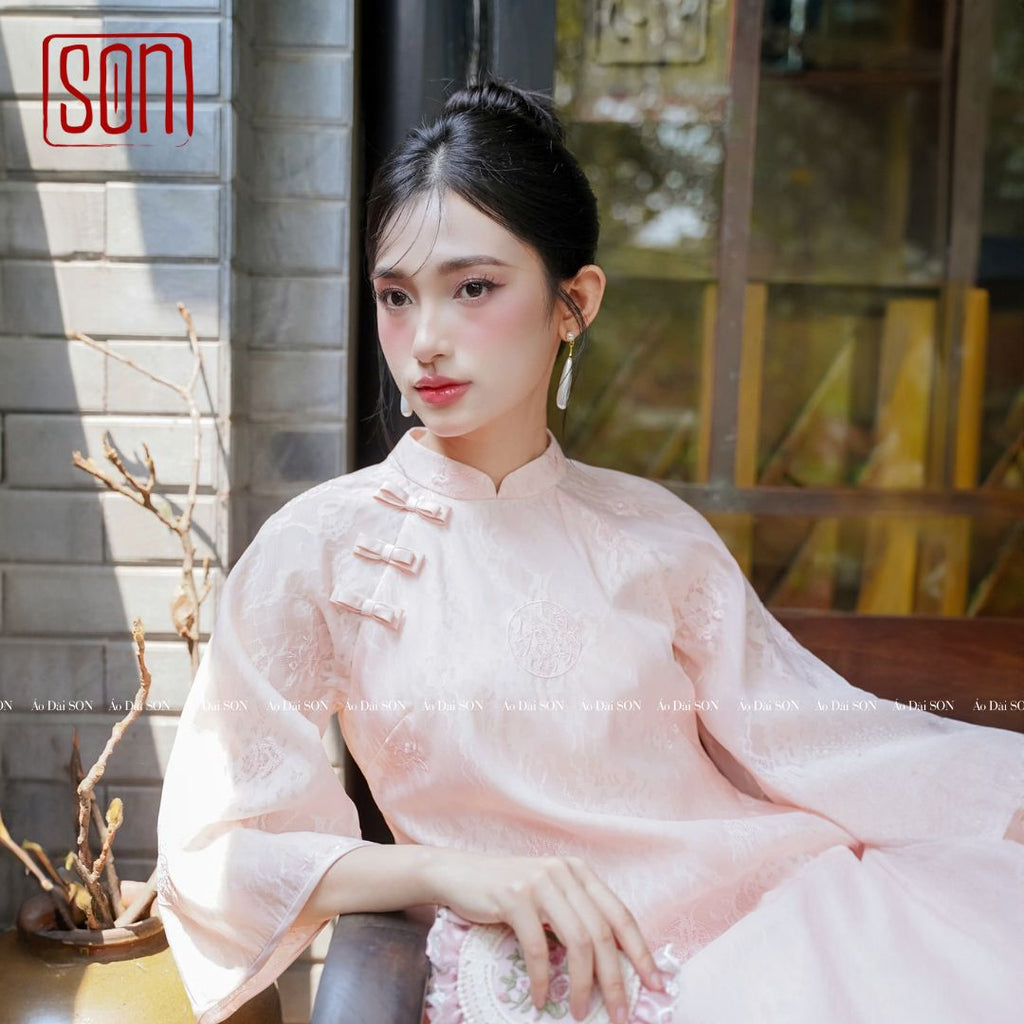 "To Son" pink jacquard Ao dai set, traditional Vietnamese wedding dress by SON.