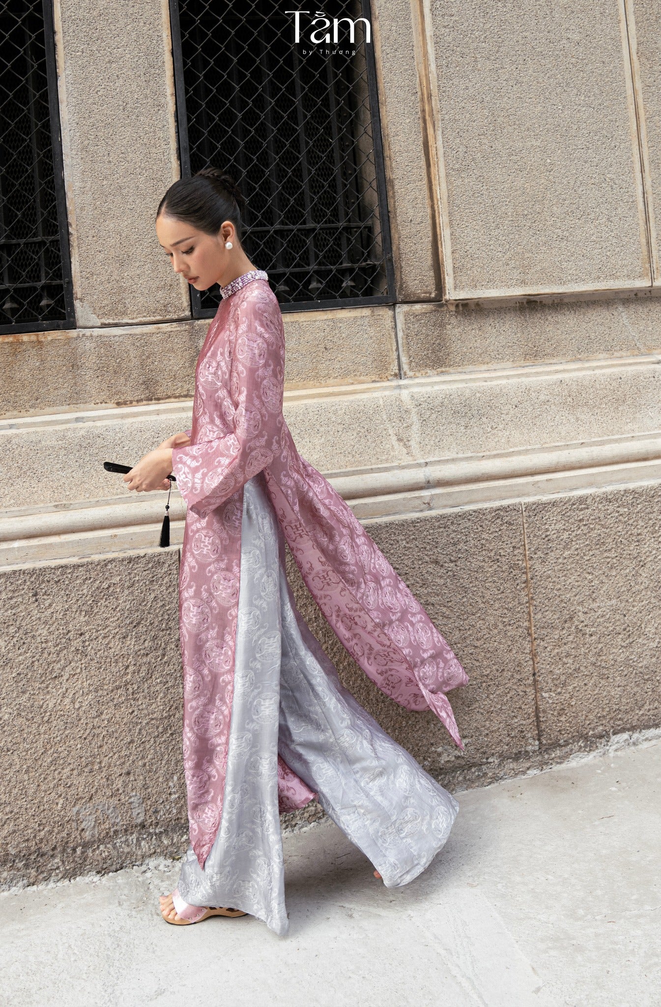 "Dao Đài " - Wormsilk Modern Ao Dai Set with beaded Collar in Mauve pink