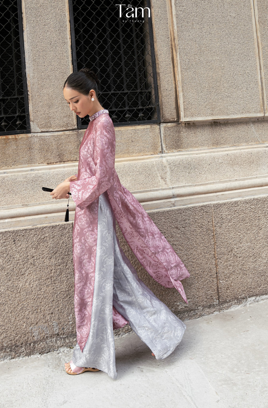 "Dao Đài " - Wormsilk Modern Ao Dai Set with beaded Collar in Mauve pink