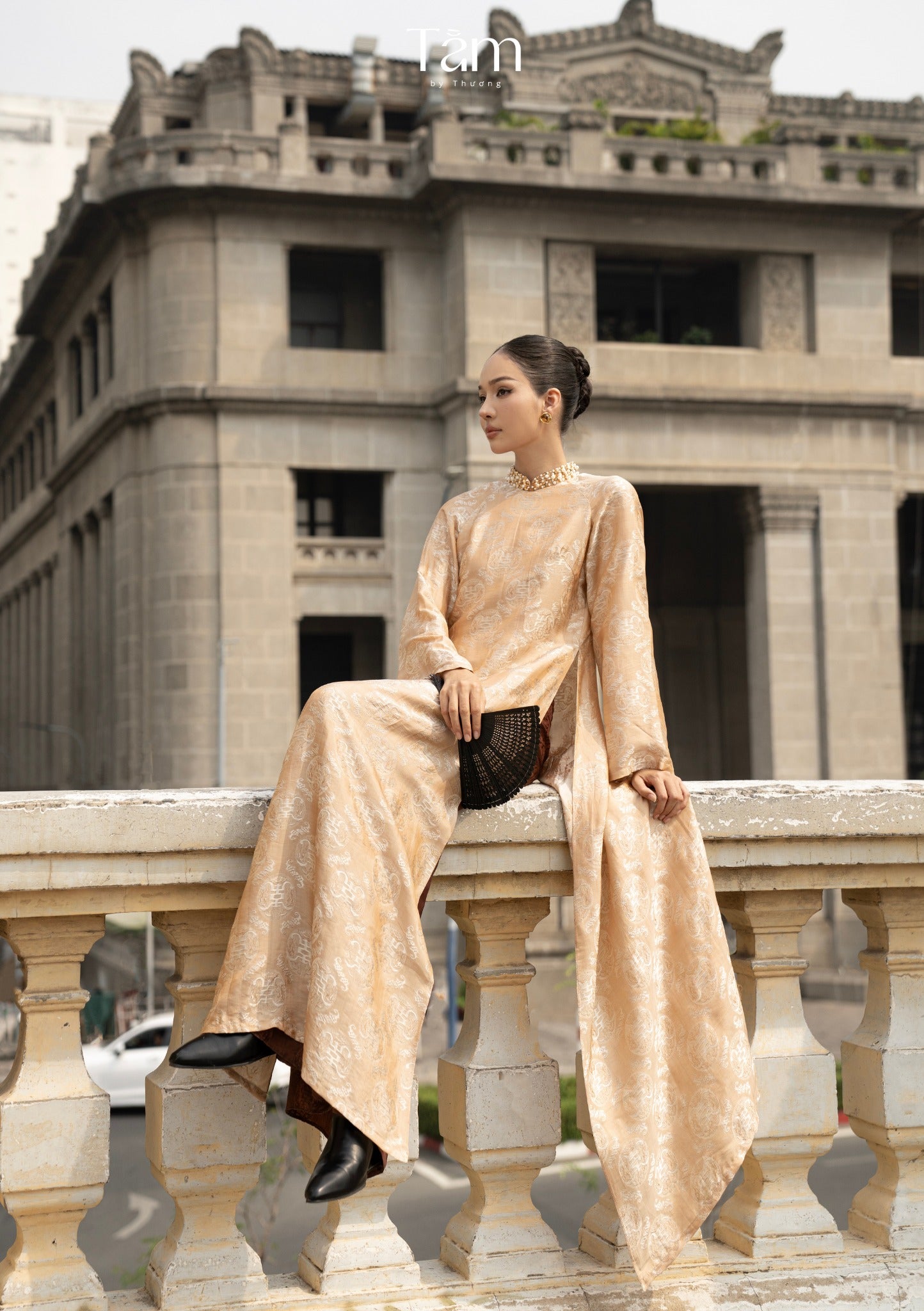 "Dao Dai" - Wormsilk Modern Ao Dai Set with beaded Collar in Espresso