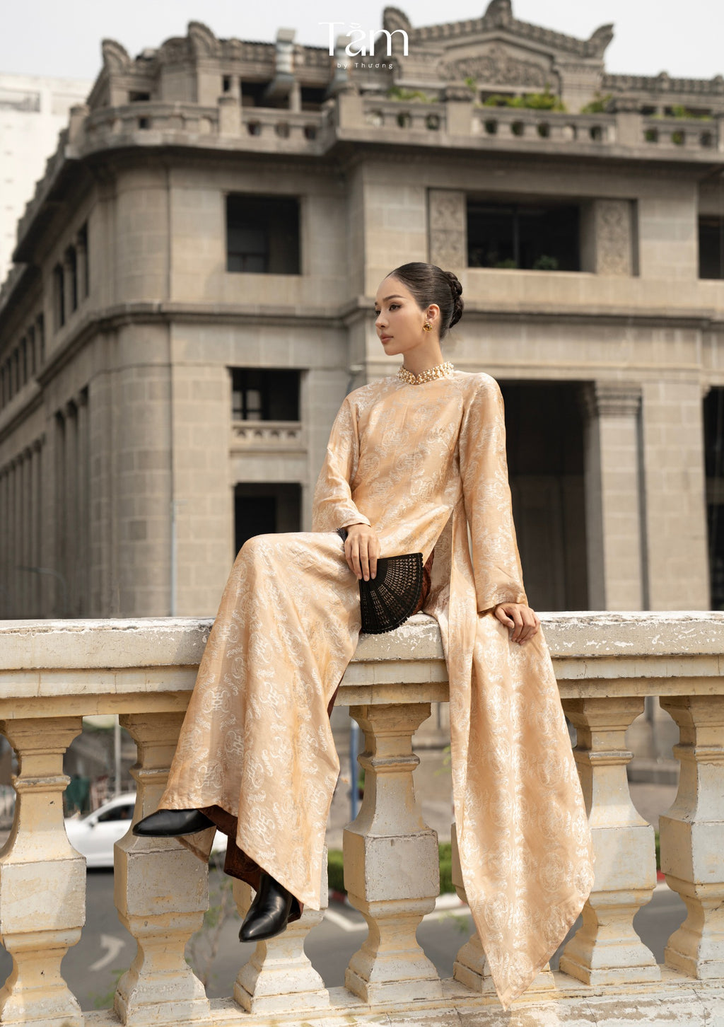 "Dao Dai" - Wormsilk Modern Ao Dai Set with beaded Collar in Espresso