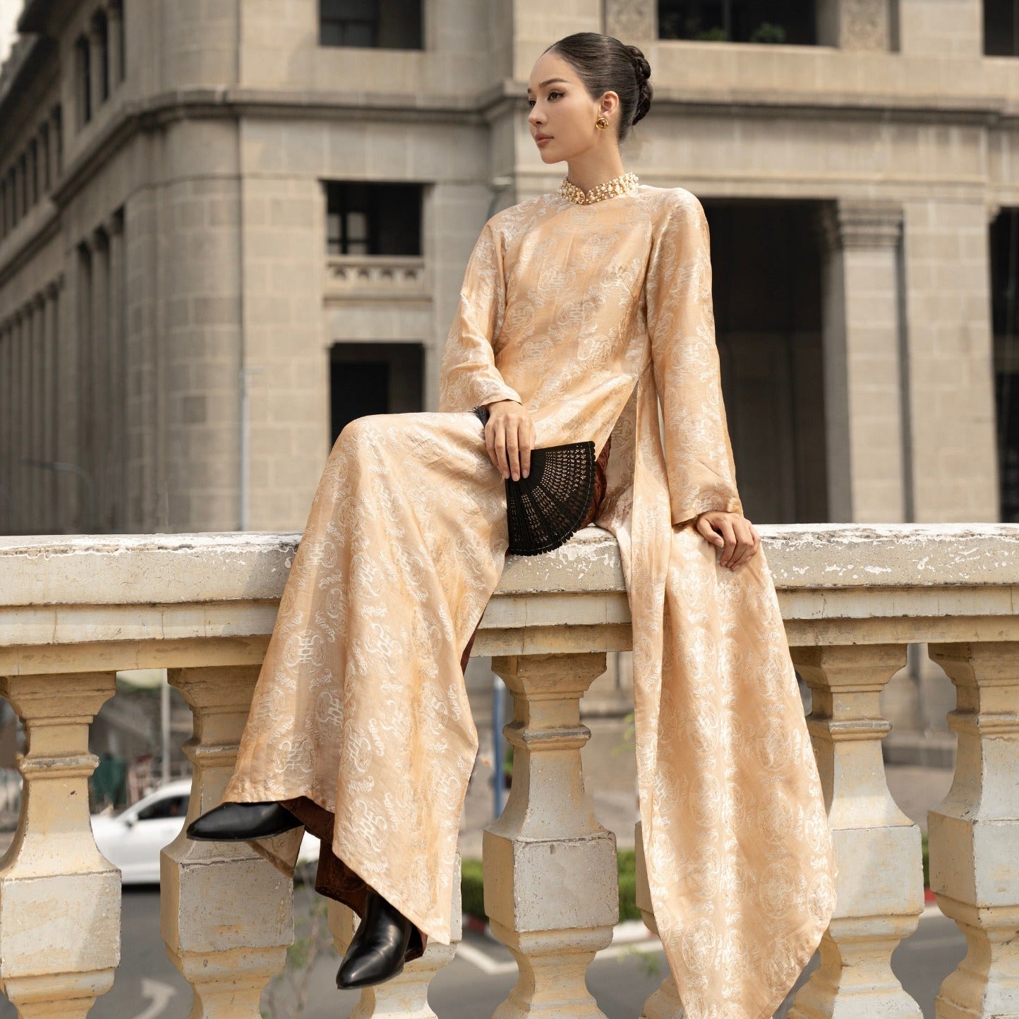"Dao Dai" - Wormsilk Modern Ao Dai Set with beaded Collar in Espresso