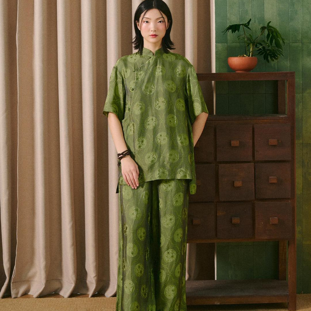 Vietnamese Embroidery - Luc Thuy Tien Set - Wormsilk Mandarin-neck Ensemble in Jade Green - front view in green by Hy Phuong