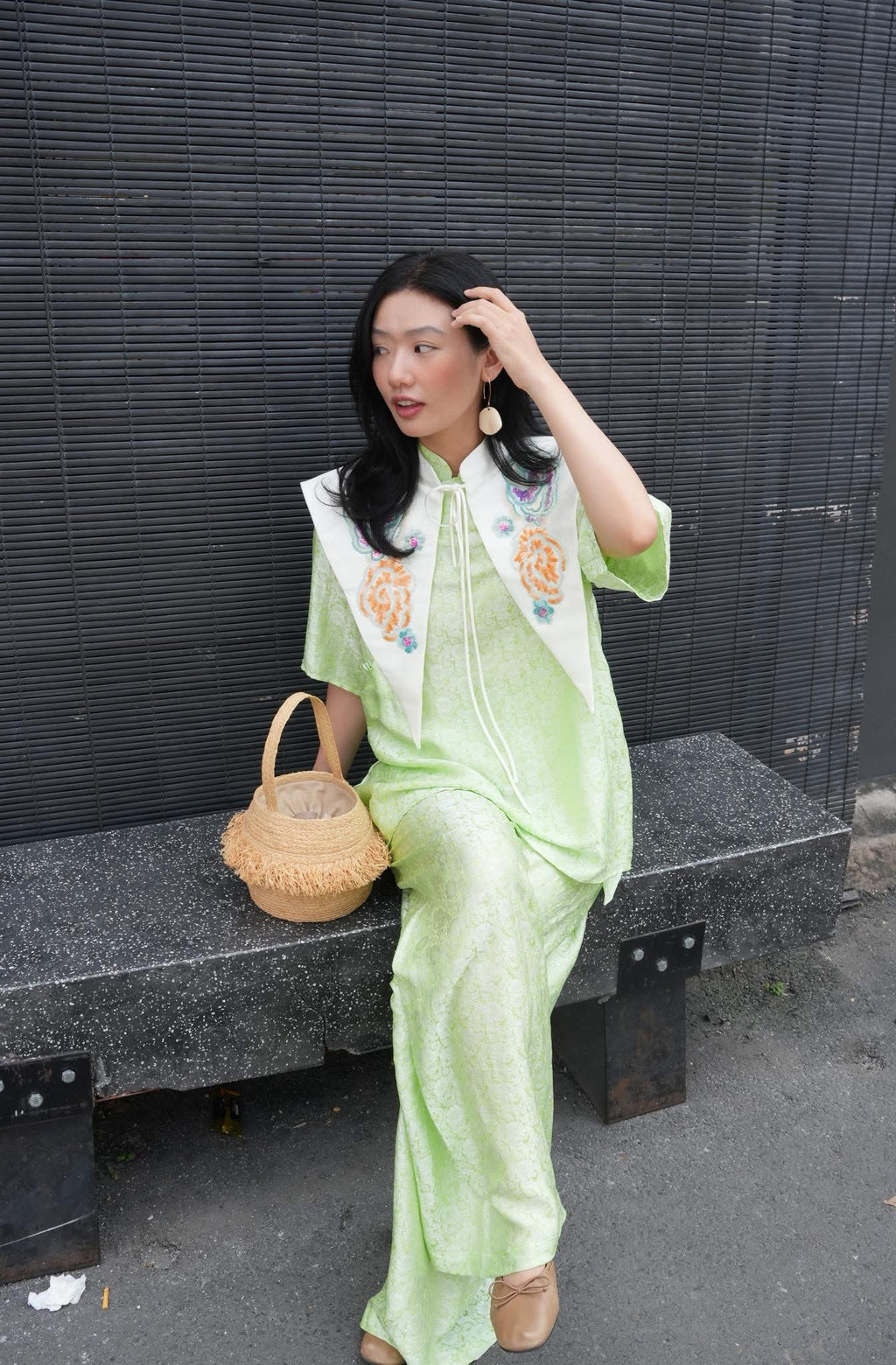 (Copy) (Copy) Luc Thuy Tien Set - Wormsilk Mandarin-neck Ensemble in Jade Green - styled presentation by Hy Phuong
