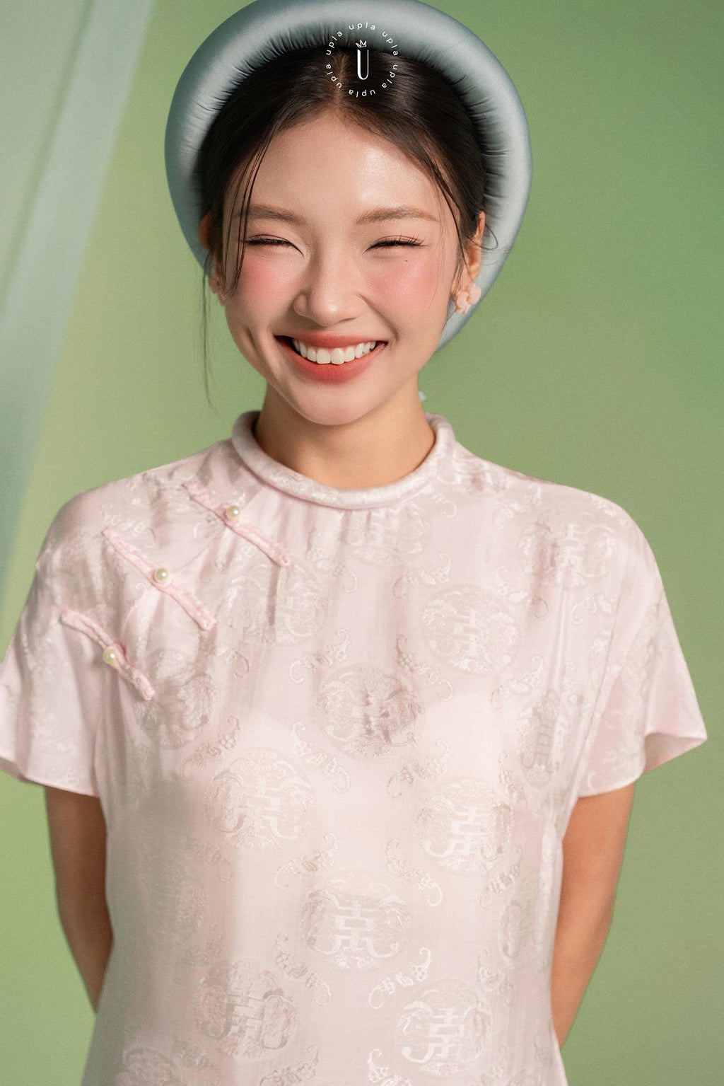 “Uyen Minh” Ao-dai Set - Short-sleeved Wormsilk Áo Dài Set in Light Blush - front view by Úpla