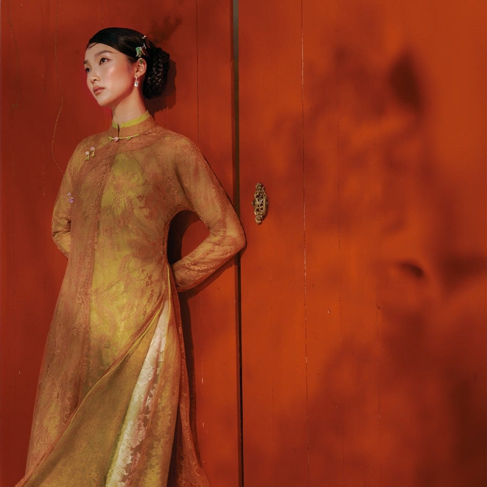 Vietnamese Ao Dai - Khue Anh Ao Dai Set – Doubled Layers in Lace and Wormsilk - side profile in yellow by Lalin