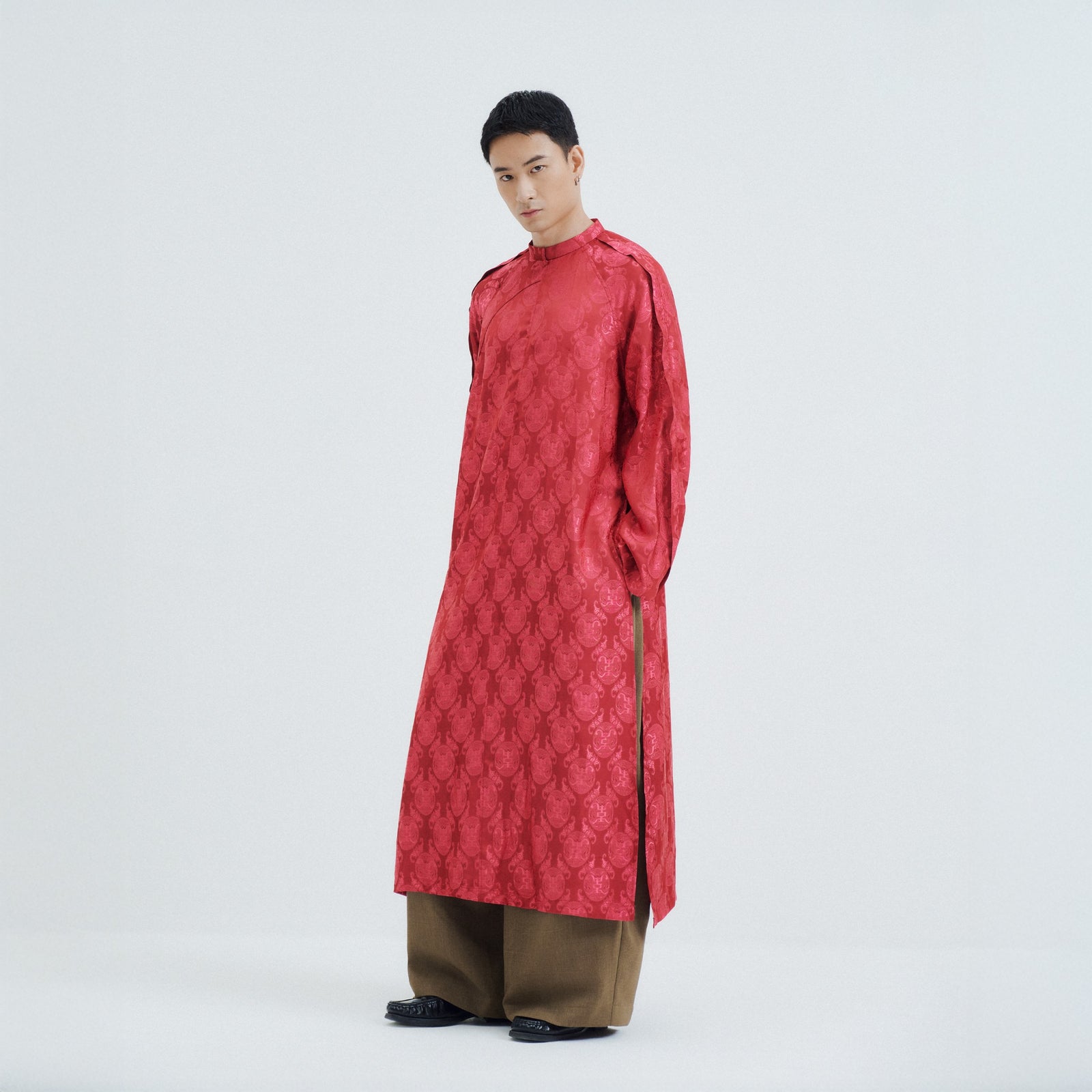 Gac Men’s Áo Dài Set - Tencel Silk in Loc Tho pattern with raw-silk pants - side profile by Lalin