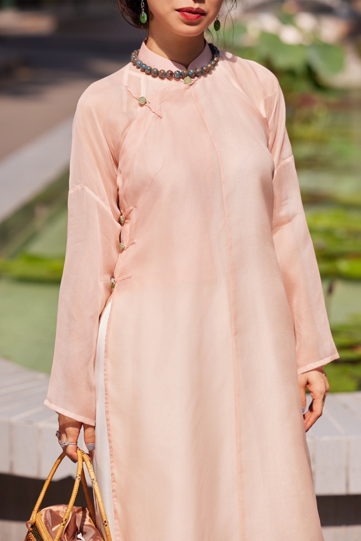 "Tràng An" Ao-dai set - Luxury Organza in Blush - back view | Vietnamese Luxury Fashion