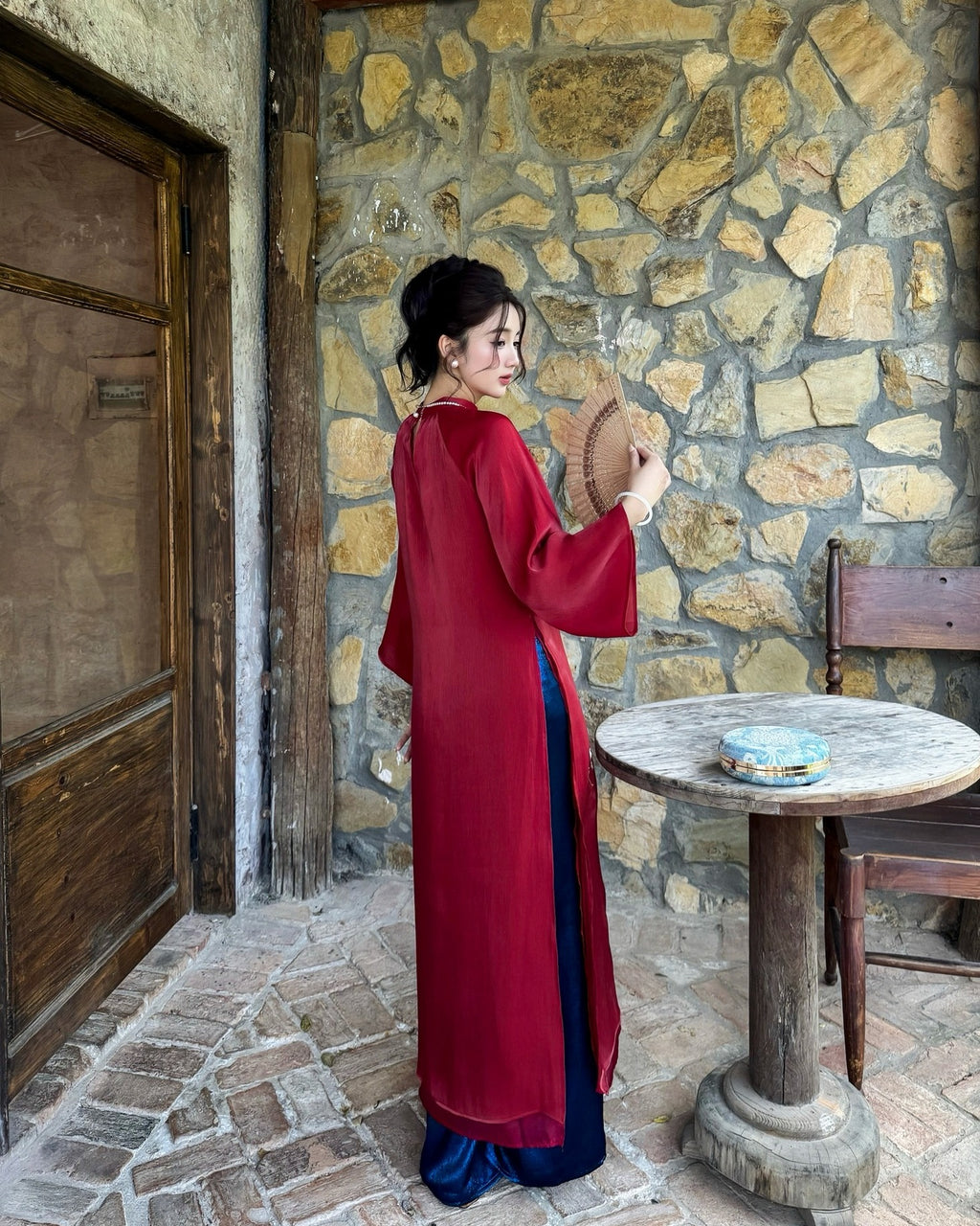 Vietnamese Ao Dai - Xuan Diep Ao-dai Set – Embroidered Silk Áo Dài - back view in burgundy by Moc