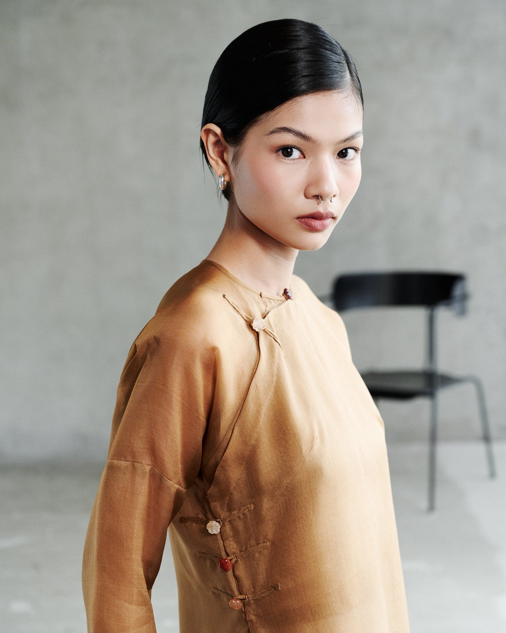 [Limited Edition] Golden Poise Ao-dai Set - Luxury Dual-layered 100% Natural Organza - side profile by Lo Boutique