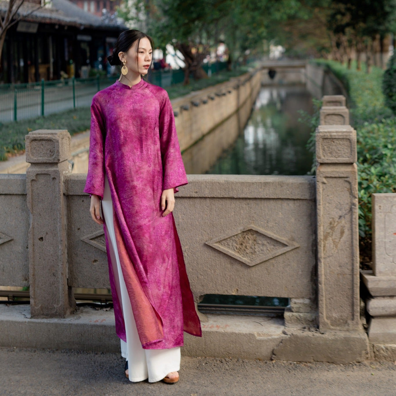 Hoa Mộc Lan Ao-dai Set - Tencel Silk with Magnolia pattern in Purple [Modern Cut] - front view by Moc