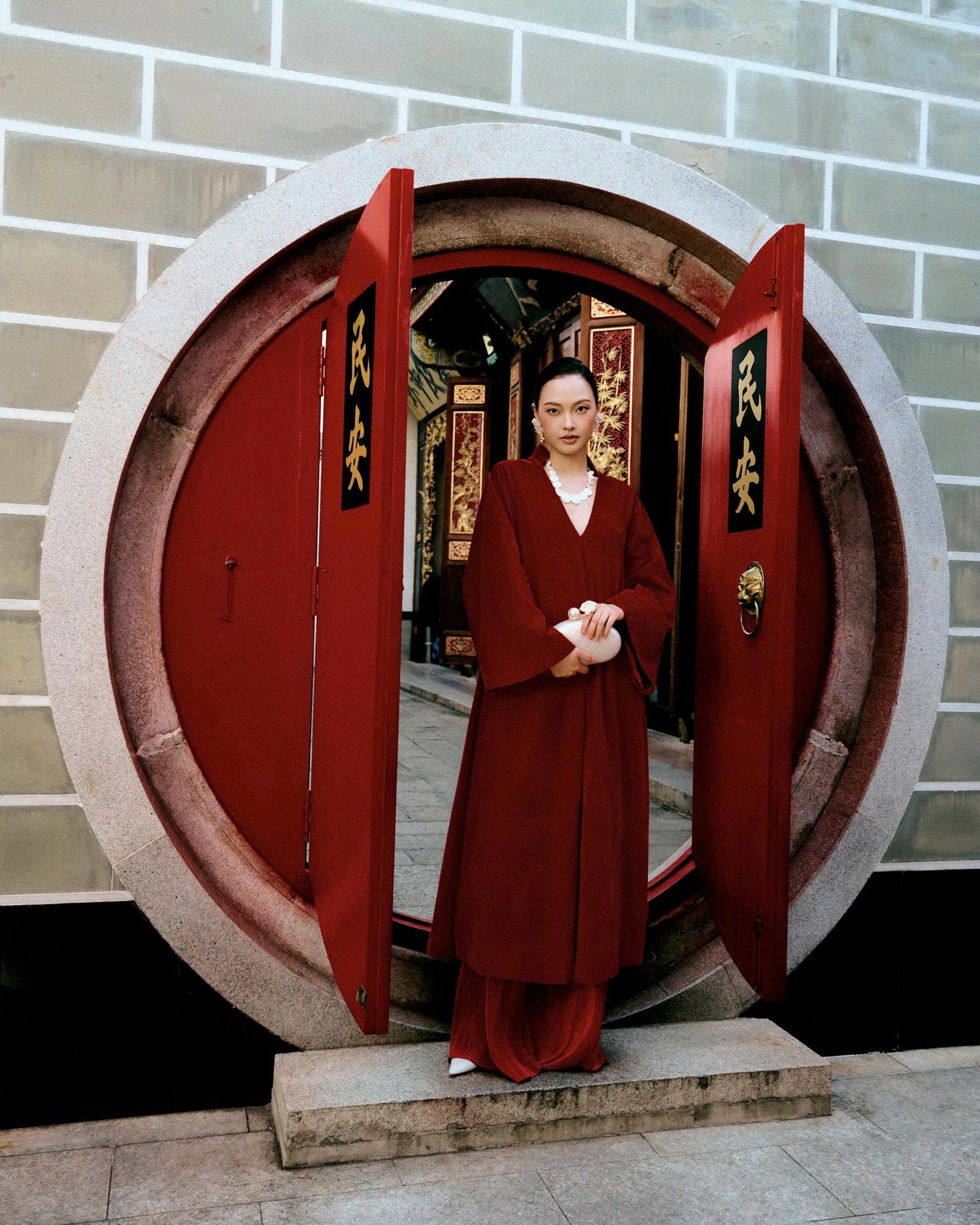 Vietnamese Ao Dai - My Nhung - Velvet Ao Dai Set - front view in silk in burgundy by Tam